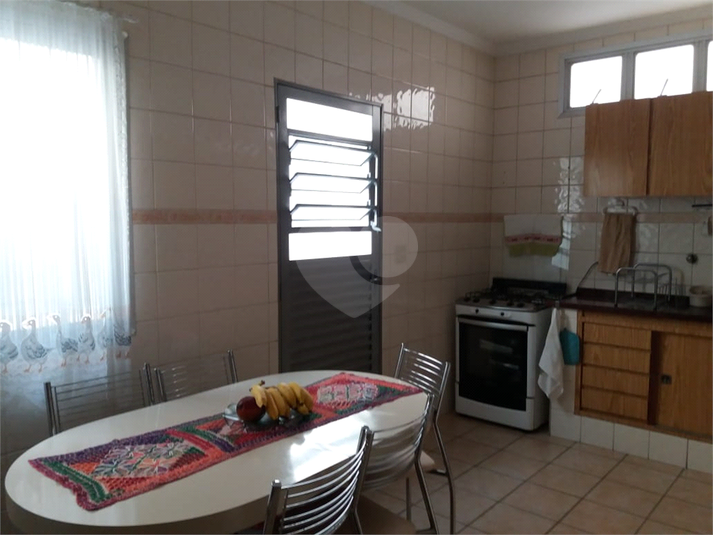 Foto REO450868
