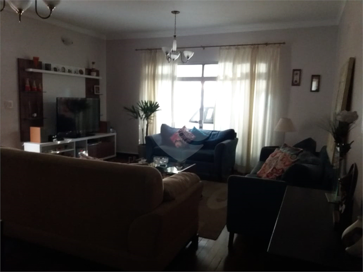 Foto REO450868