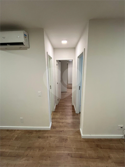Foto REO451263
