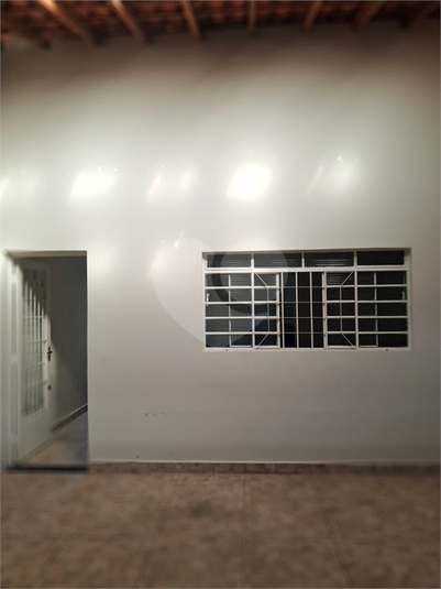 Foto REO451883