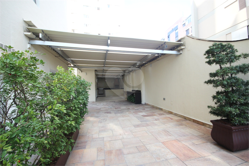 Foto REO453947