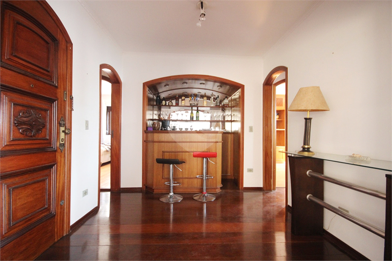 Foto REO453947