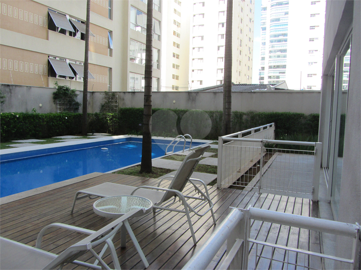 Foto REO456202