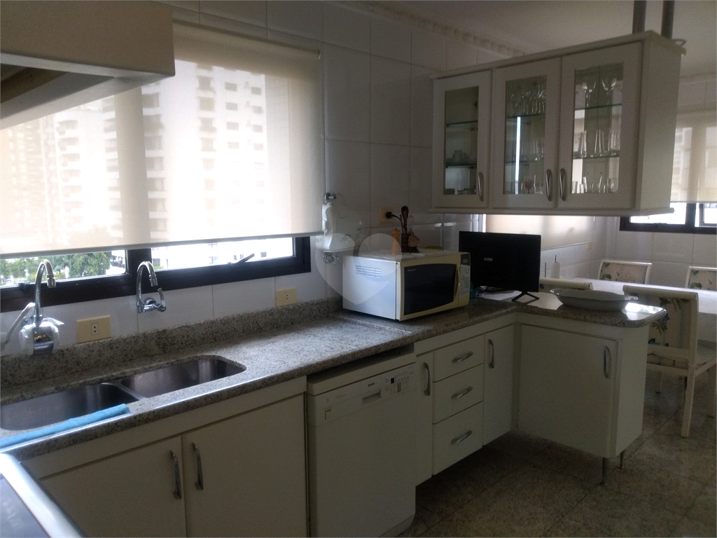 Venda Apartamento São Paulo Santana REO460394 10