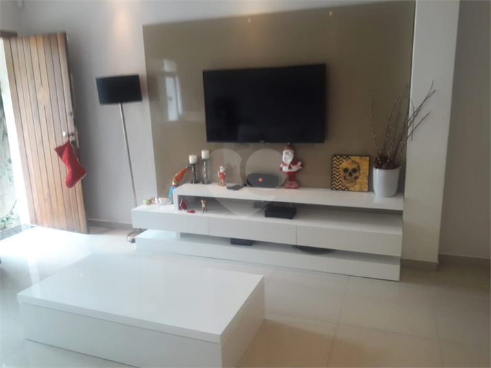 Foto REO460399