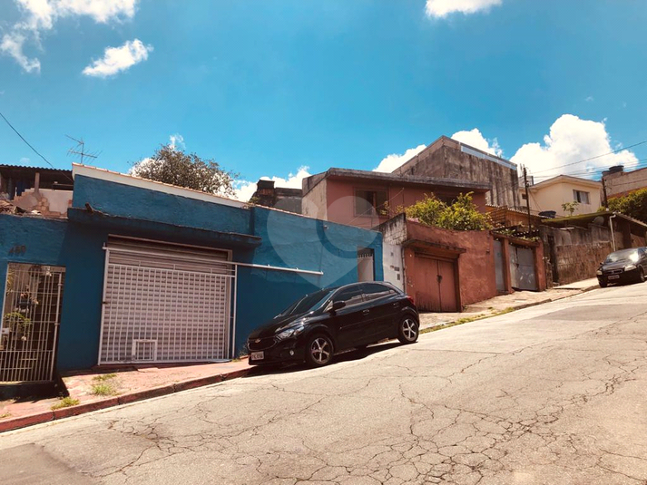 Foto REO461043
