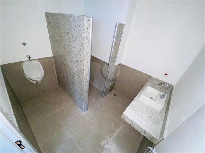 Foto REO461154