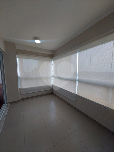 Foto REO461196