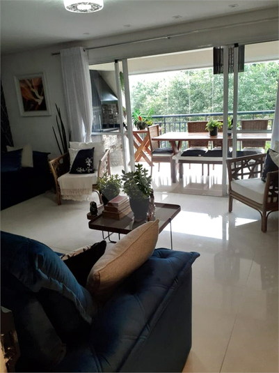 Foto REO461368