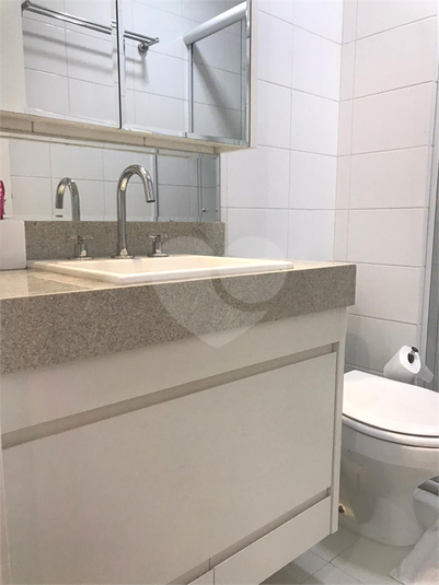 Foto REO461368