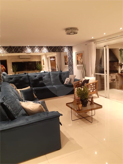 Foto REO461368