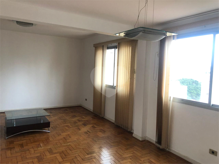Foto REO462023