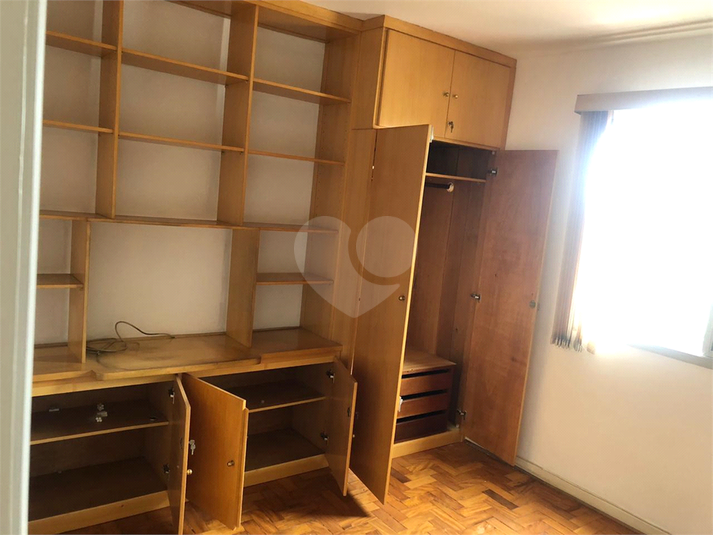 Foto REO462023