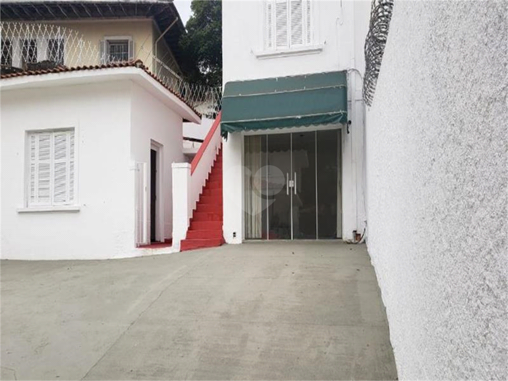 Venda Sobrado São Paulo Pacaembu REO463215 24