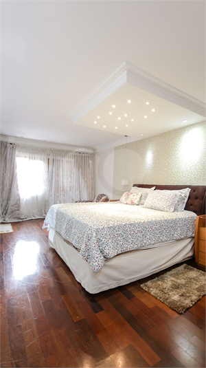 Foto REO463301