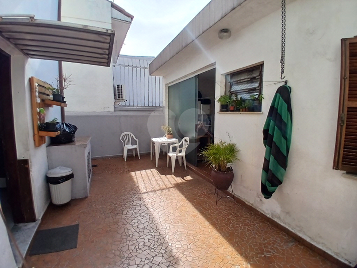 Foto REO463317