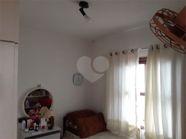 Foto REO463317