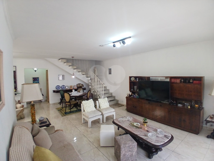 Foto REO463317