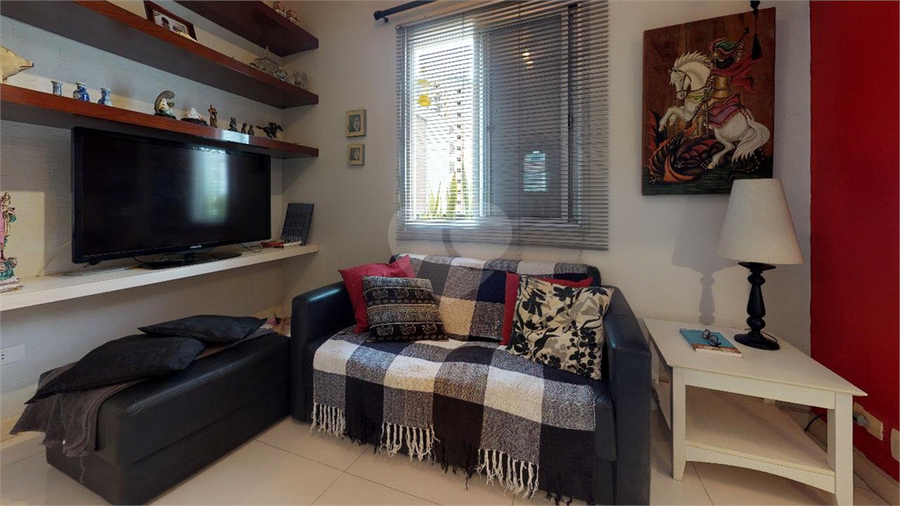 Foto REO463325