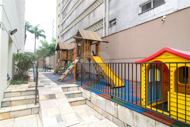 Foto REO465426