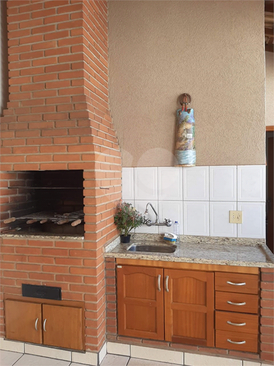 Foto REO469395