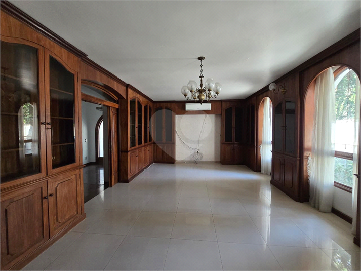 Foto REO46967