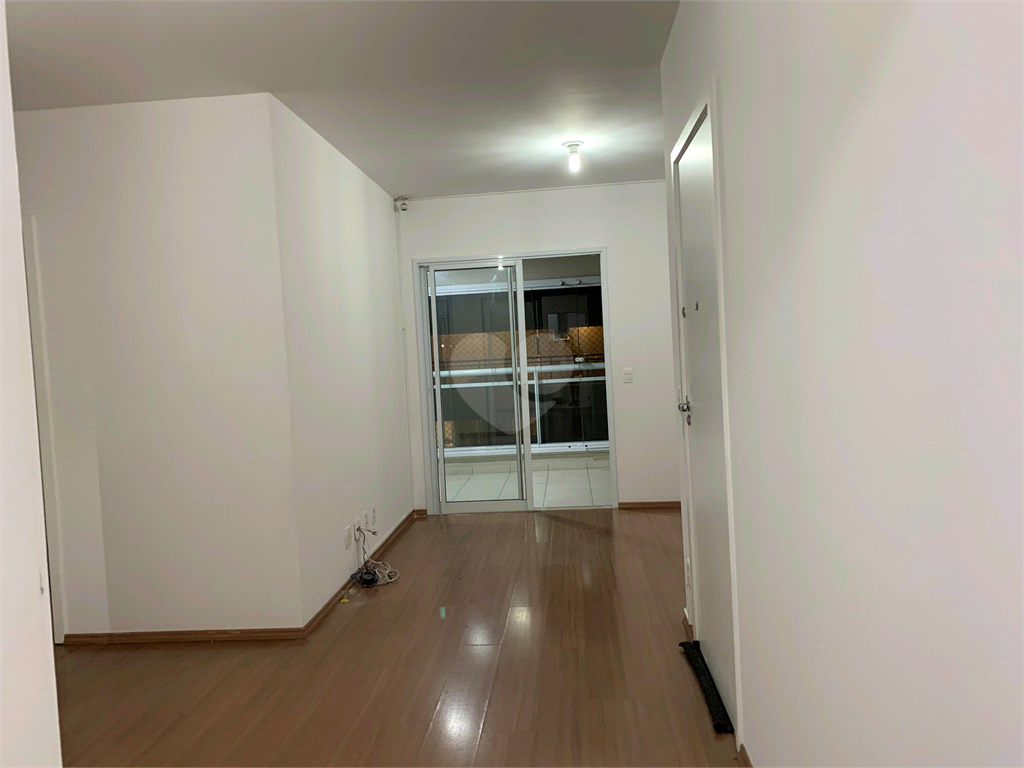 Venda Apartamento São Paulo Barra Funda REO470462 4