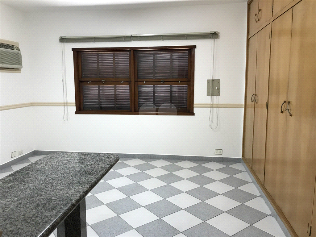 Venda Casa São Paulo Alto Da Lapa REO470500 13