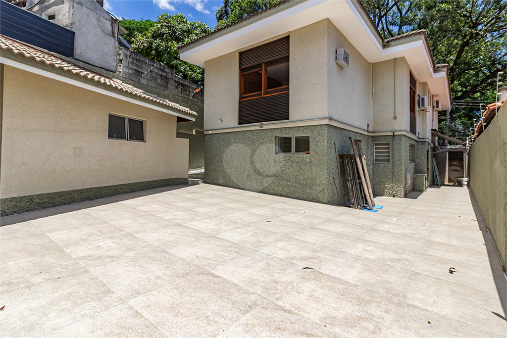 Venda Casa São Paulo Alto Da Lapa REO470500 27