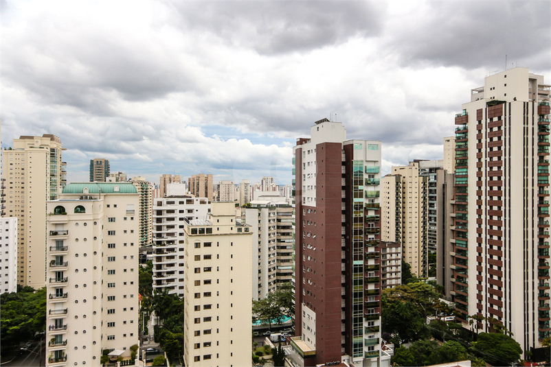 Venda Apartamento São Paulo Campo Belo REO471183 11