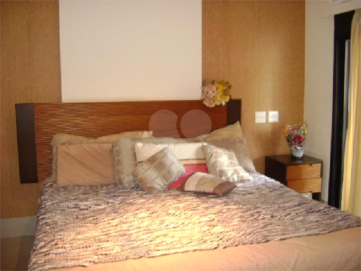Foto REO471424
