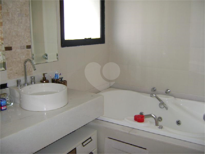 Foto REO471424