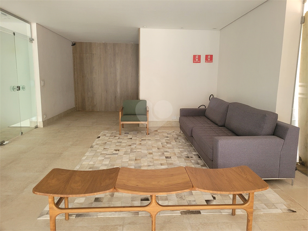 Venda Apartamento São Paulo Santa Cecília REO471884 11