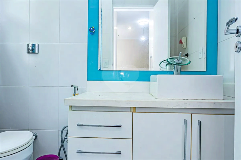 banheiro da suíte 2 (piso superior)