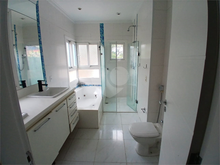 banheiro suíte casal