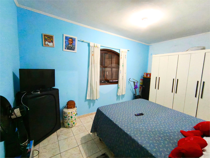 Foto REO477270