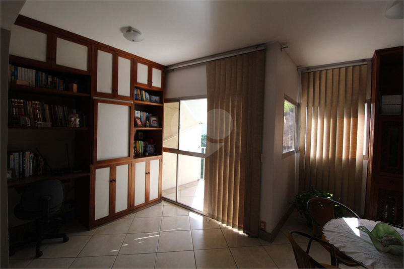 Foto REO478501