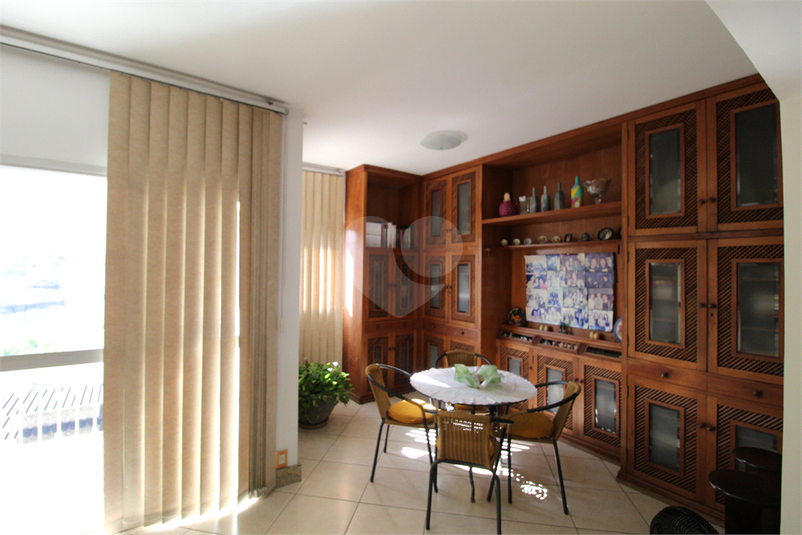 Foto REO478501