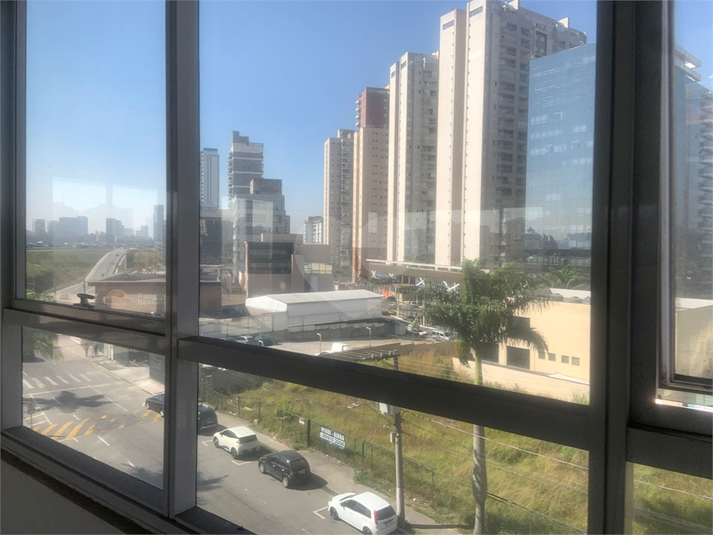 Foto REO481089