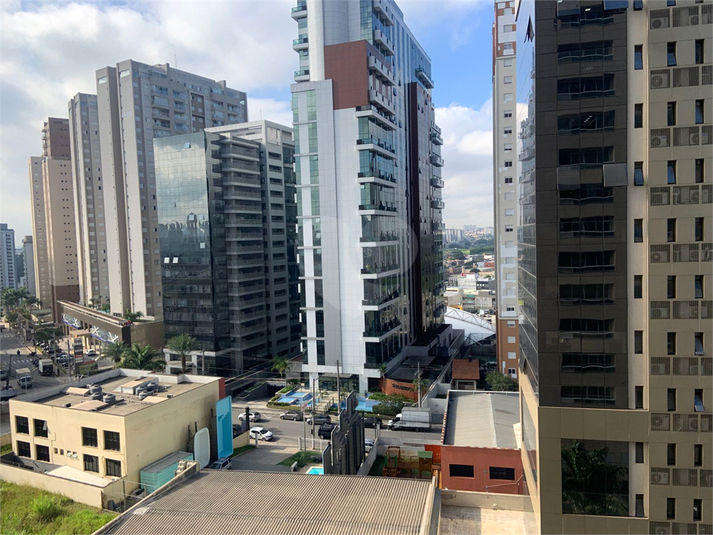 Foto REO481116