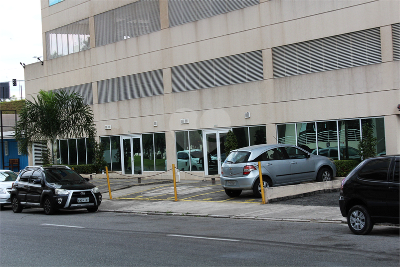 Foto REO481142