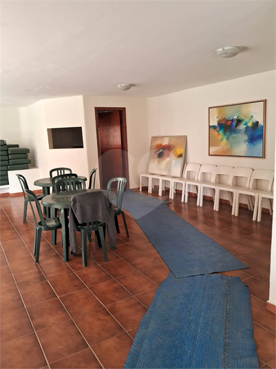 Foto REO481320