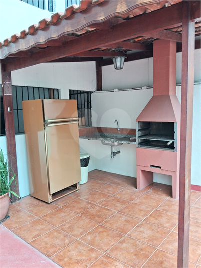 Foto REO481320