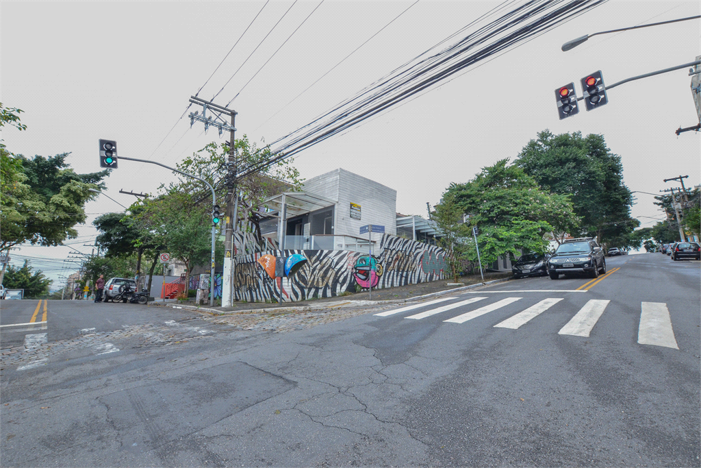 Venda Casa São Paulo Vila Madalena REO481471 37