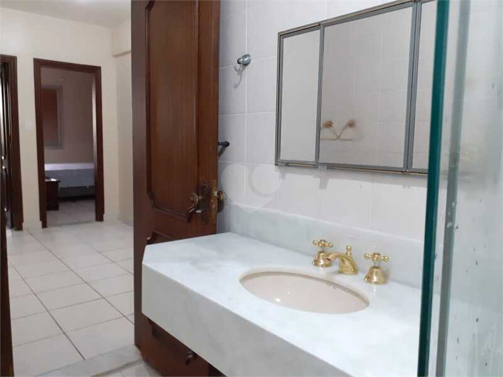 Venda Apartamento Santos Aparecida REO482267 25