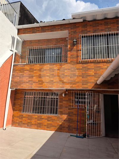 Foto REO482365