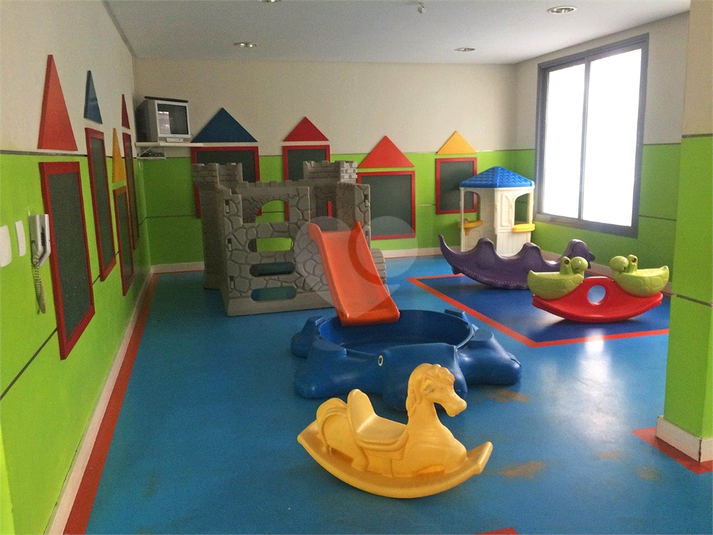 Foto REO482388