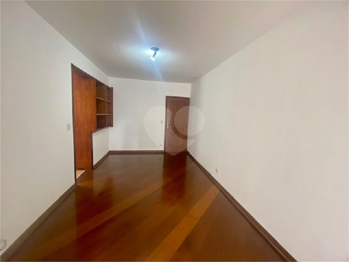 Foto REO482532