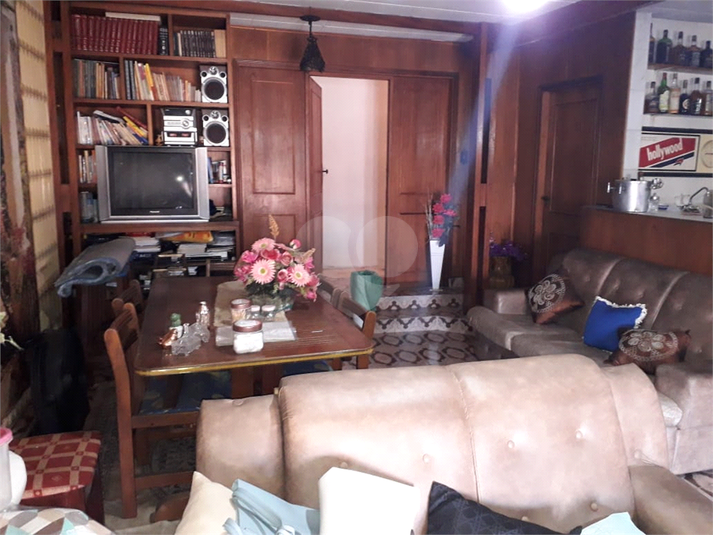Foto REO482755