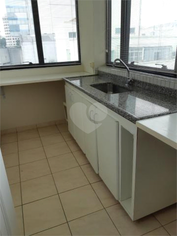 Venda Salas São Paulo Liberdade REO482947 10